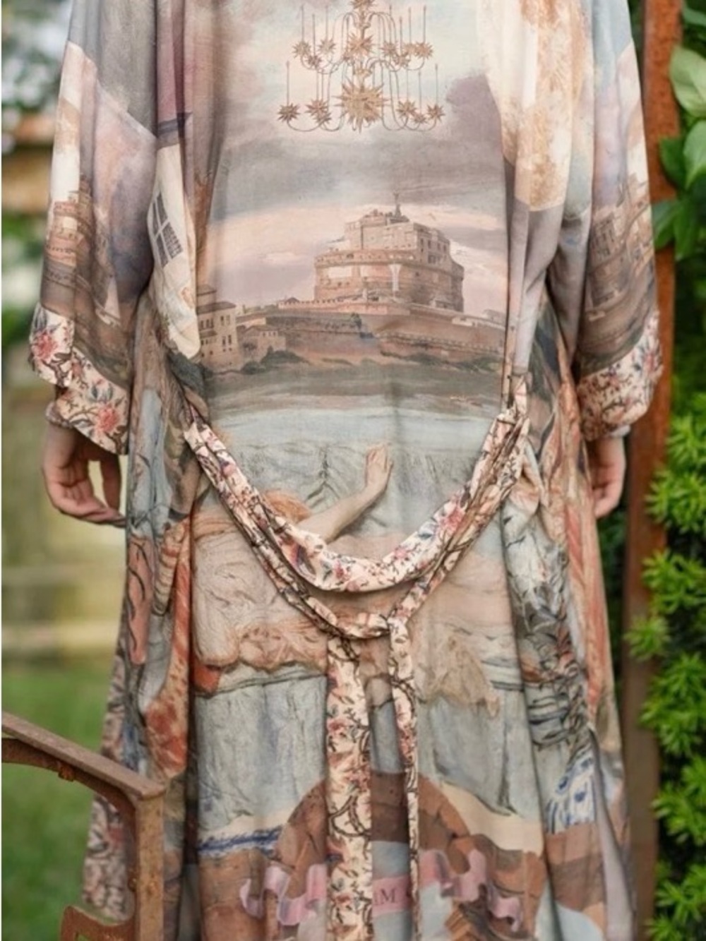Market of Stars Imaginarium Opera Scenic Print Kimono Robe in Muted Pastels - Picture 5 of 8